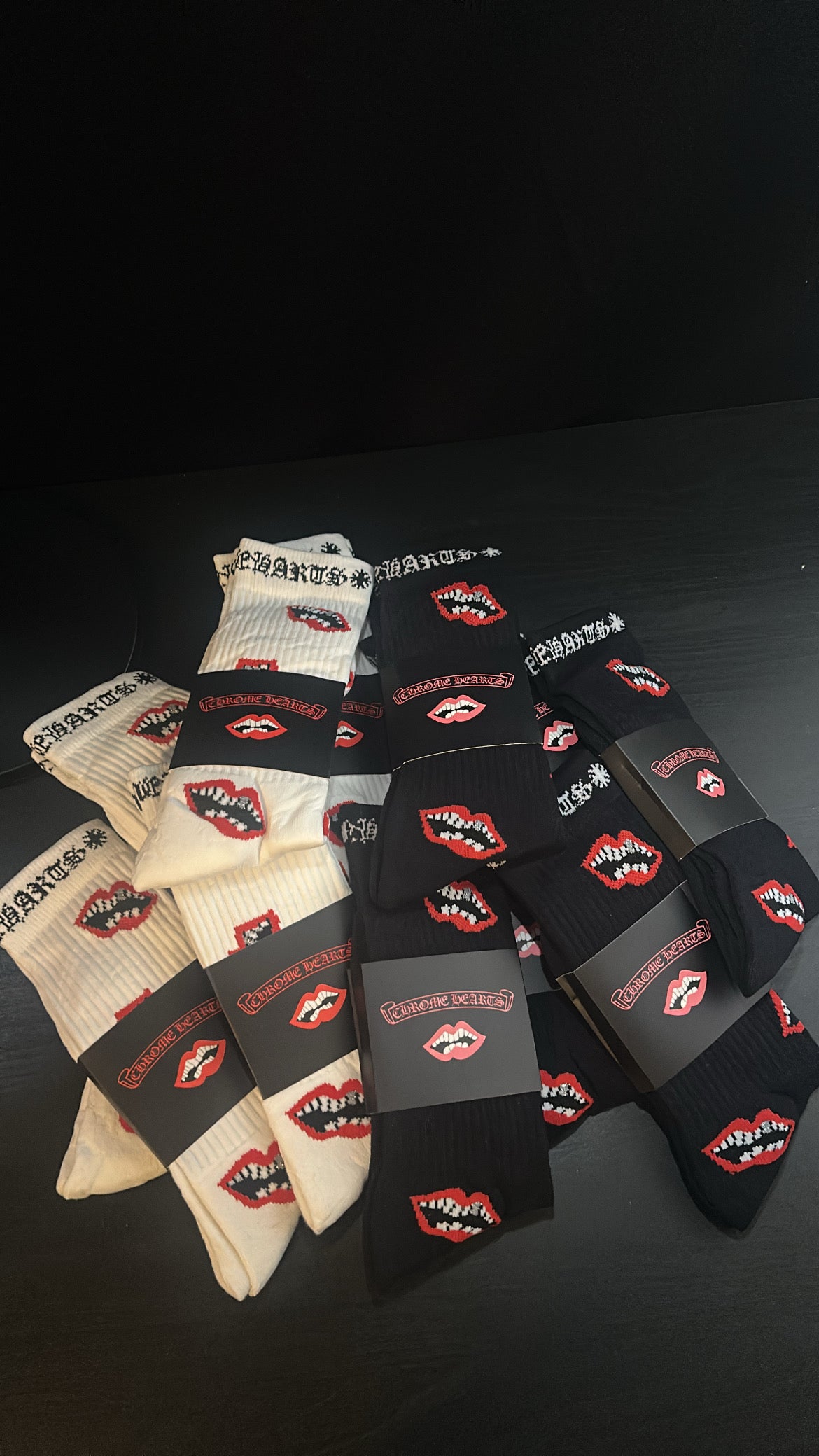 Socks (2 Pairs)
